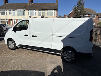 Used Nissan NV300 2020 for sale - 78452448: Photo
