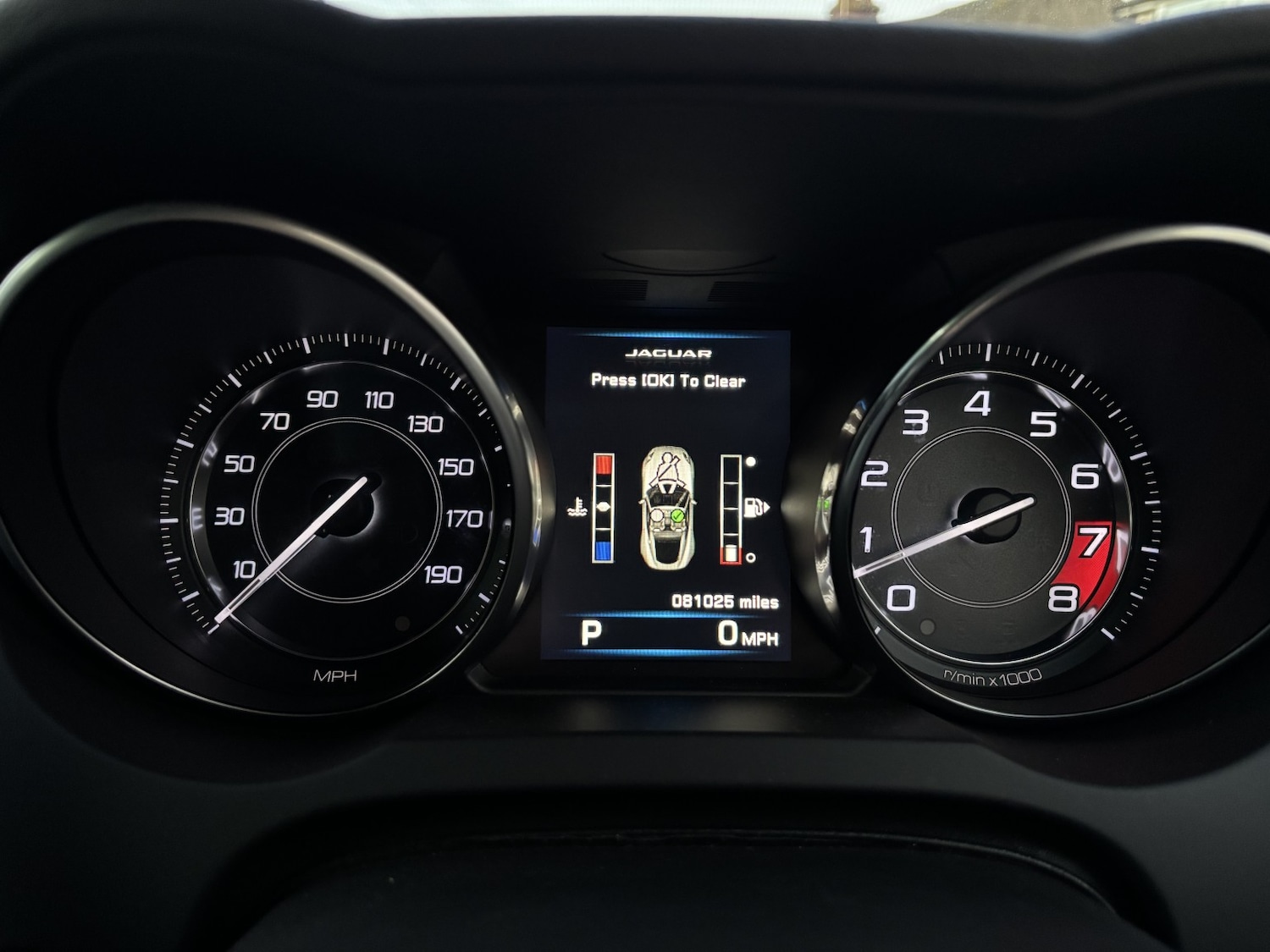 Used Jaguar F-Type 2014 for sale - 77179745: Photo 11