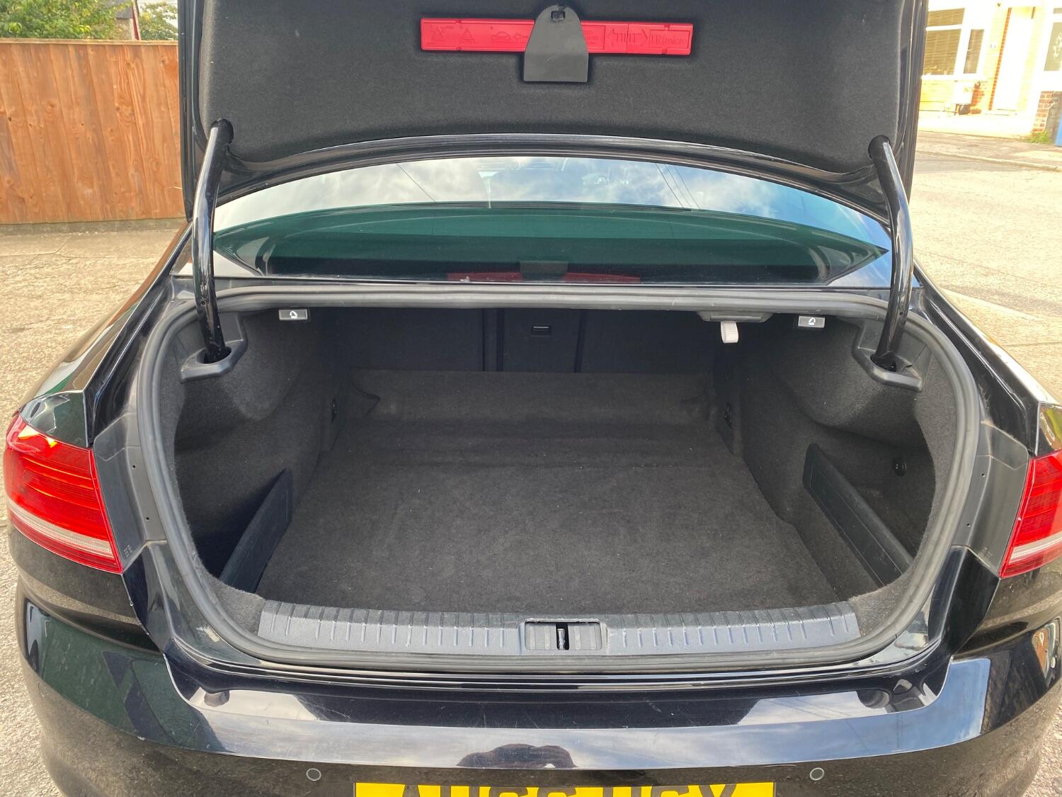 Used Volkswagen Passat 2016 for sale - 77011799: Photo 14