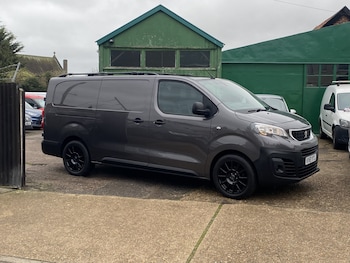 Used Peugeot Expert 2019 for sale - 76560011: Photo