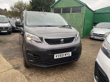 Used Peugeot Expert 2019 for sale - 76560011: Photo