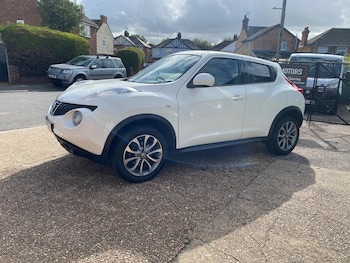 Used Nissan Juke 2014 for sale - 76170436: Photo 3