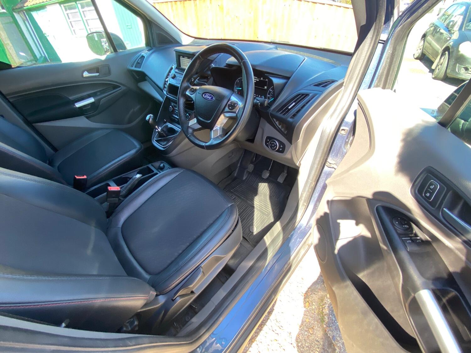 Used Ford Transit Connect 2021 for sale - 76777023: Photo 9