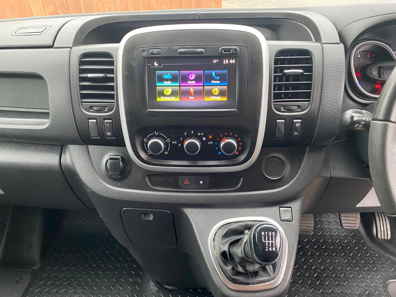 Used Nissan NV300 2020 for sale - 76769588: Photo 8