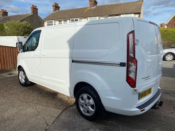 Used Ford Transit Custom 2015 for sale - 76170422: Photo