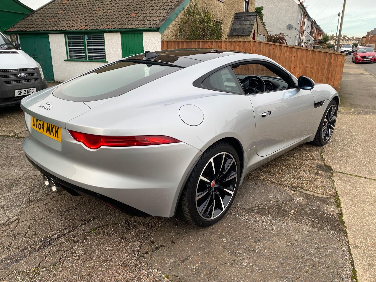 Used Jaguar F-Type 2014 for sale - 76618697: Photo 6