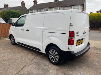 Used Toyota ProAce 2018 for sale - 74785668: Photo