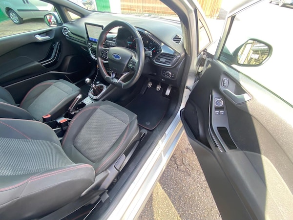 Used Ford Fiesta Van 2020 for sale - 75667979: Photo 9