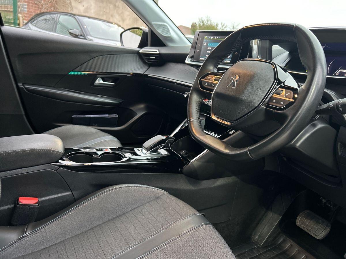 Used Peugeot 208 2022 for sale - 77429636: Photo 14