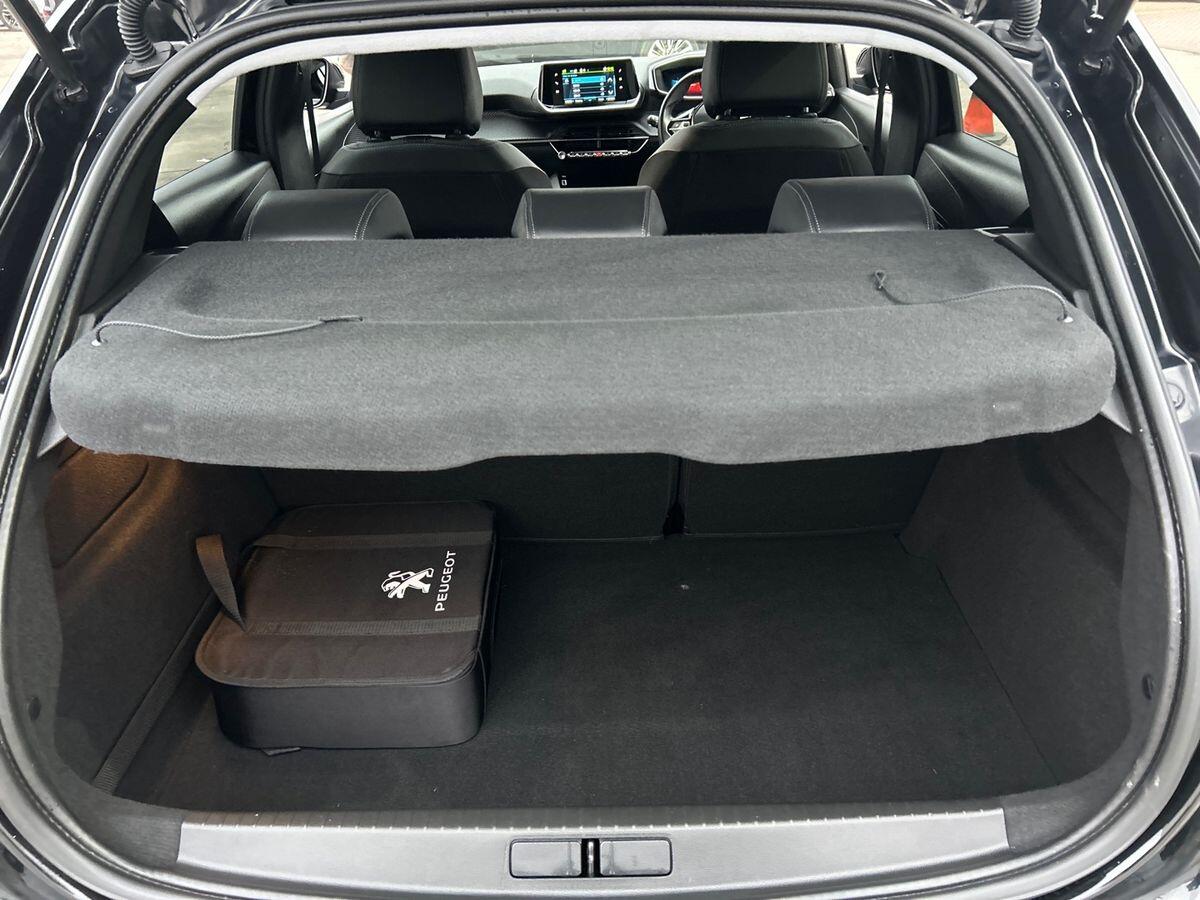 Used Peugeot 208 2022 for sale - 77429636: Photo 20