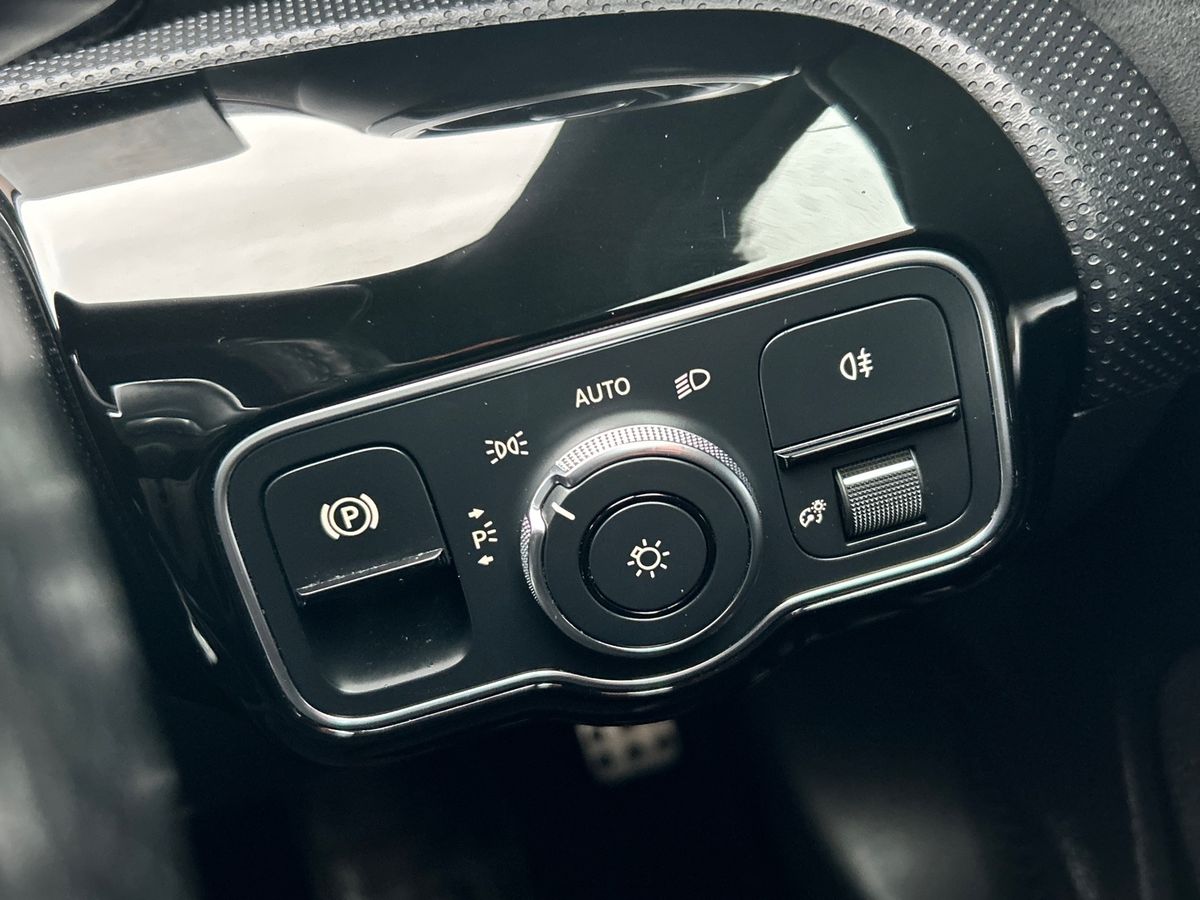 Used Mercedes-Benz A-Class 2019 for sale - 76969318: Photo 23