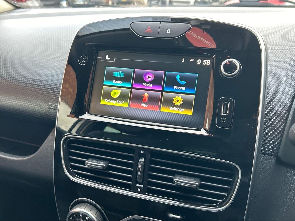 Used Renault Clio 2019 for sale - 76836328: Photo 7