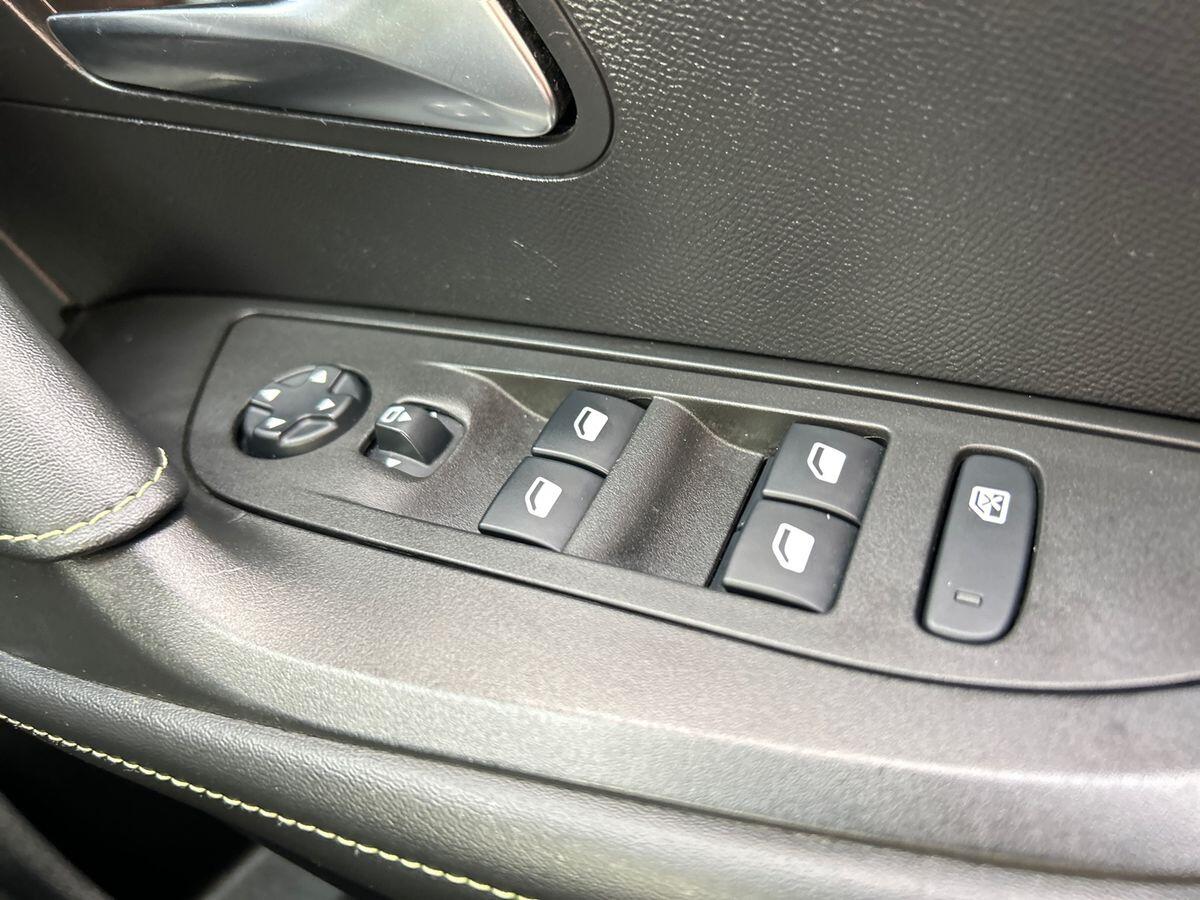 Used Peugeot 2008 2021 for sale - 78012017: Photo 44