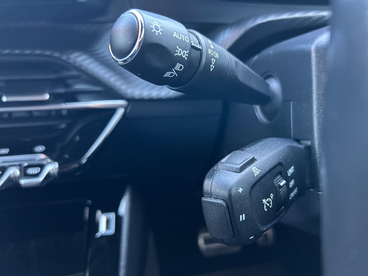 Used Peugeot 2008 2022 for sale - 77946448: Photo 29