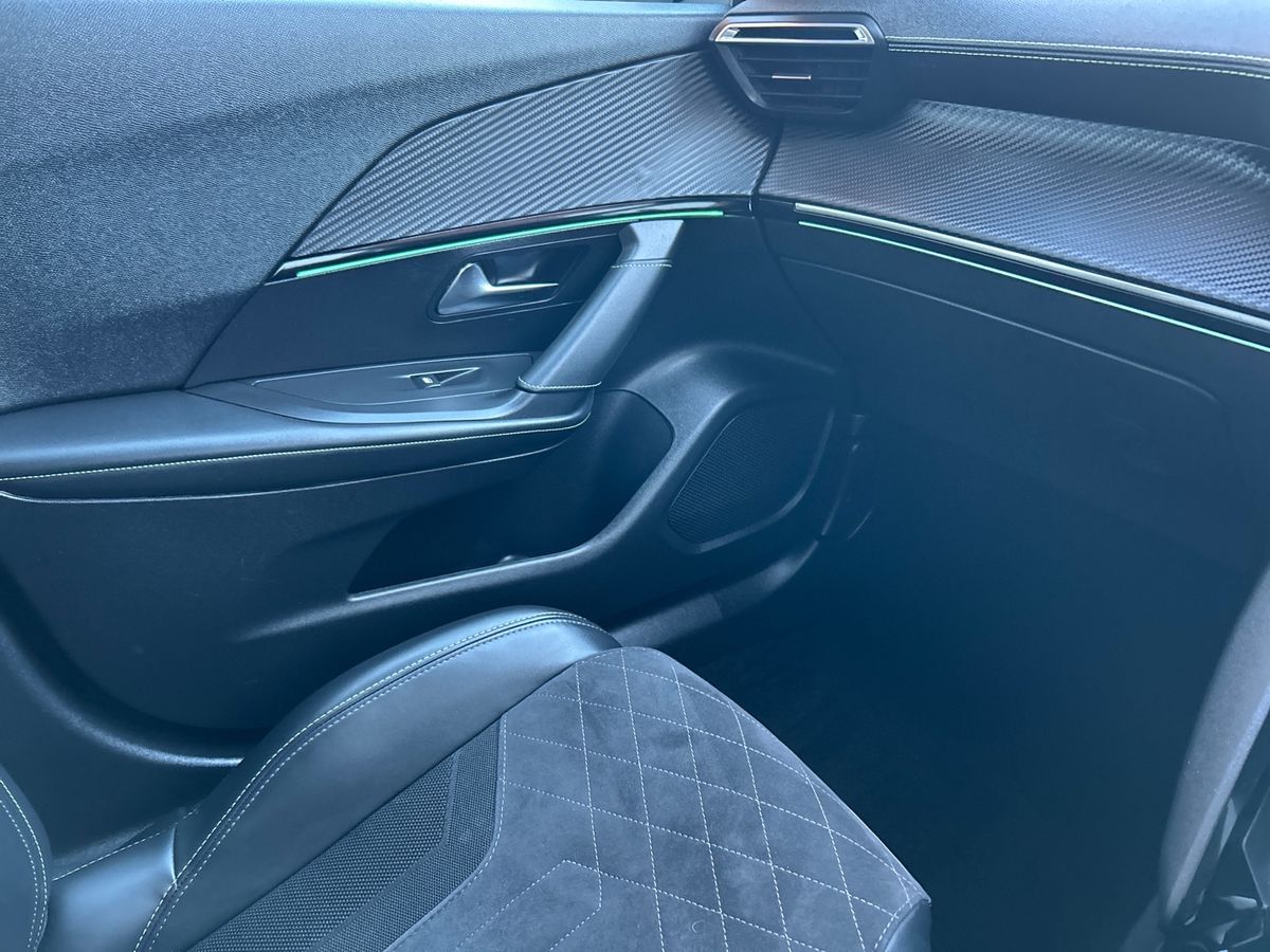 Used Peugeot 2008 2022 for sale - 77946448: Photo 41