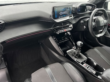 Used Peugeot 2008 2022 for sale - 75556937: Photo
