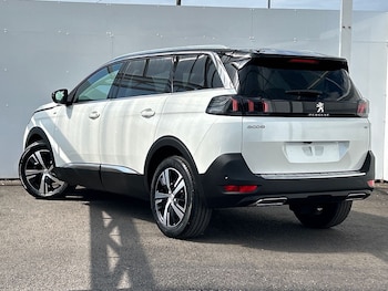 Used Peugeot 5008 2022 for sale - 75969512: Photo