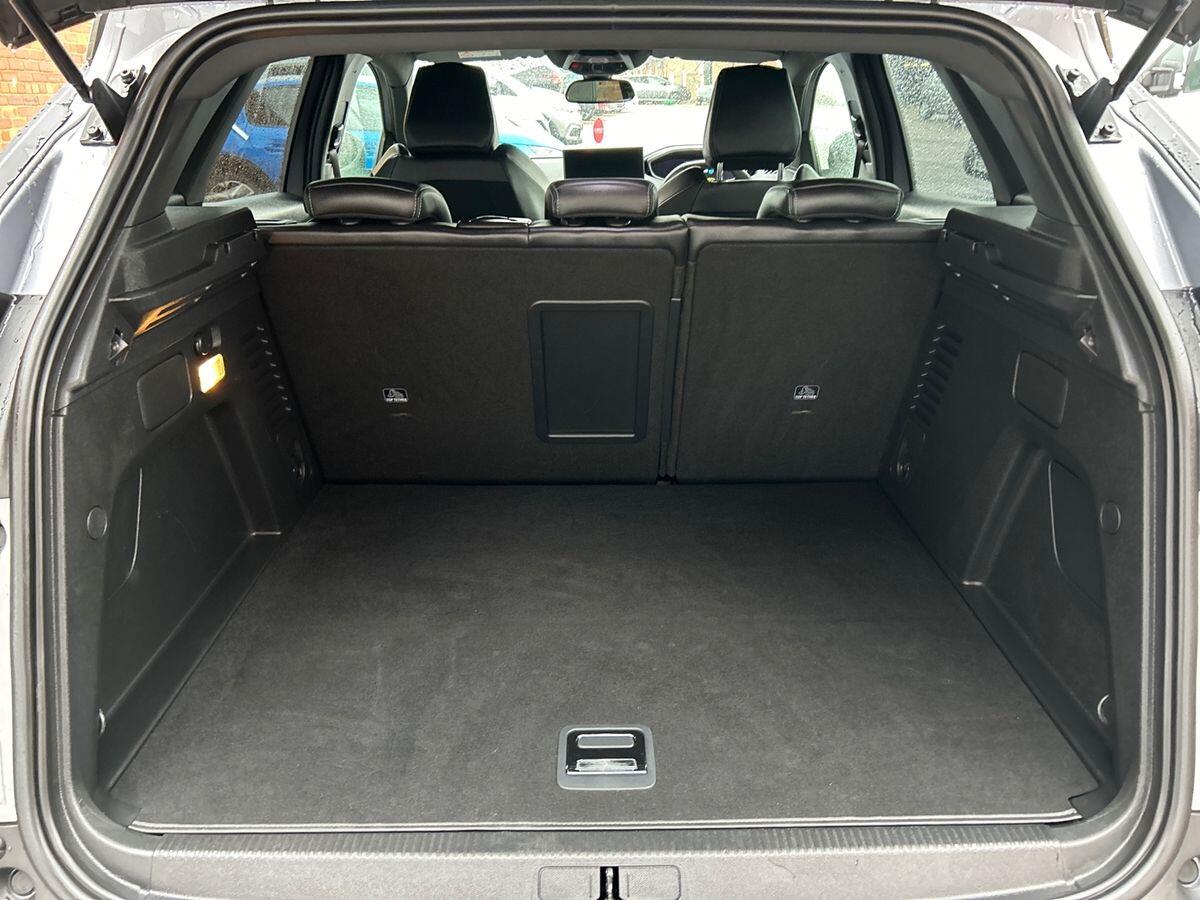 Used Peugeot 3008 2024 for sale - 76353103: Photo 17