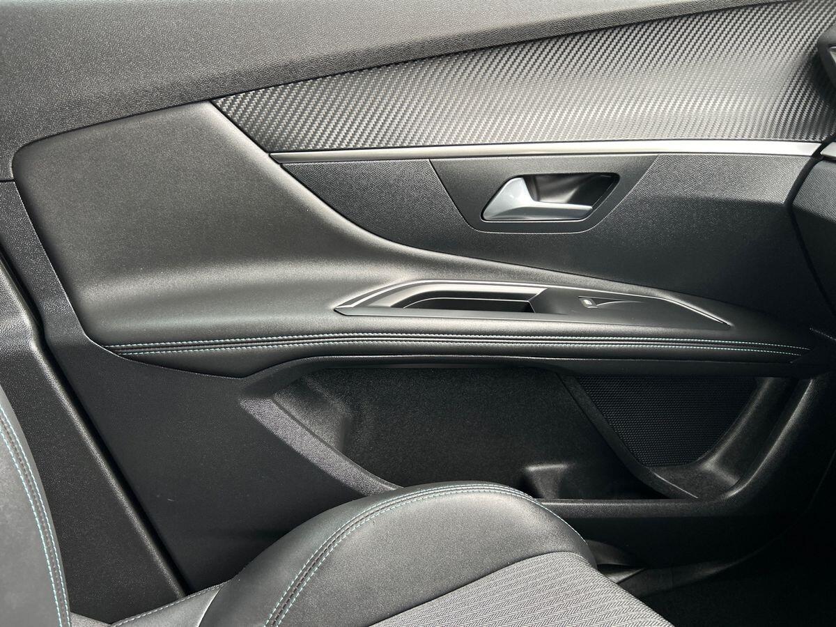 Used Peugeot 3008 2024 for sale - 76353103: Photo 30