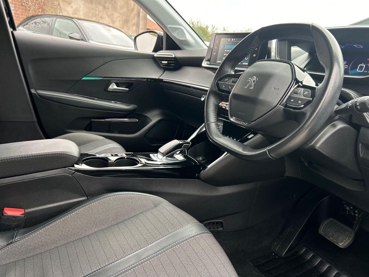 Used Peugeot 208 2022 for sale - 77429642: Photo 14