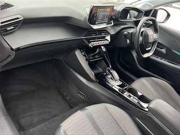 Used Peugeot E-208 2022 for sale - 77429642: Photo