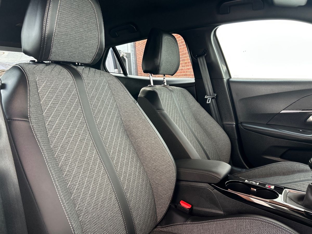 Used Peugeot 2008 2024 for sale - 77615851: Photo 19