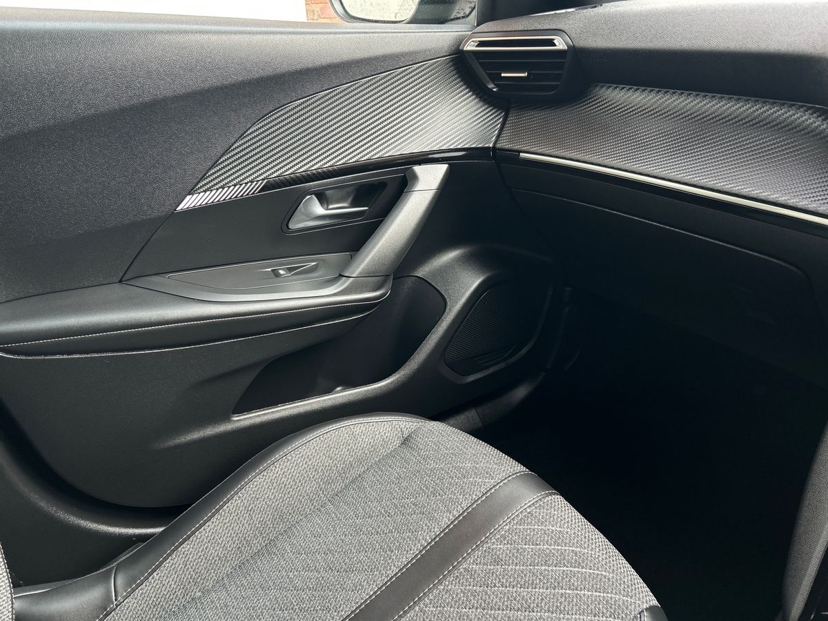 Used Peugeot 2008 2024 for sale - 77615851: Photo 42