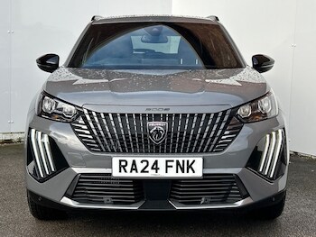 Used Peugeot 2008 2024 for sale - 77615851: Photo