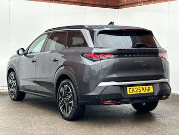 Used Peugeot 5008 2025 for sale - 76509184: Photo