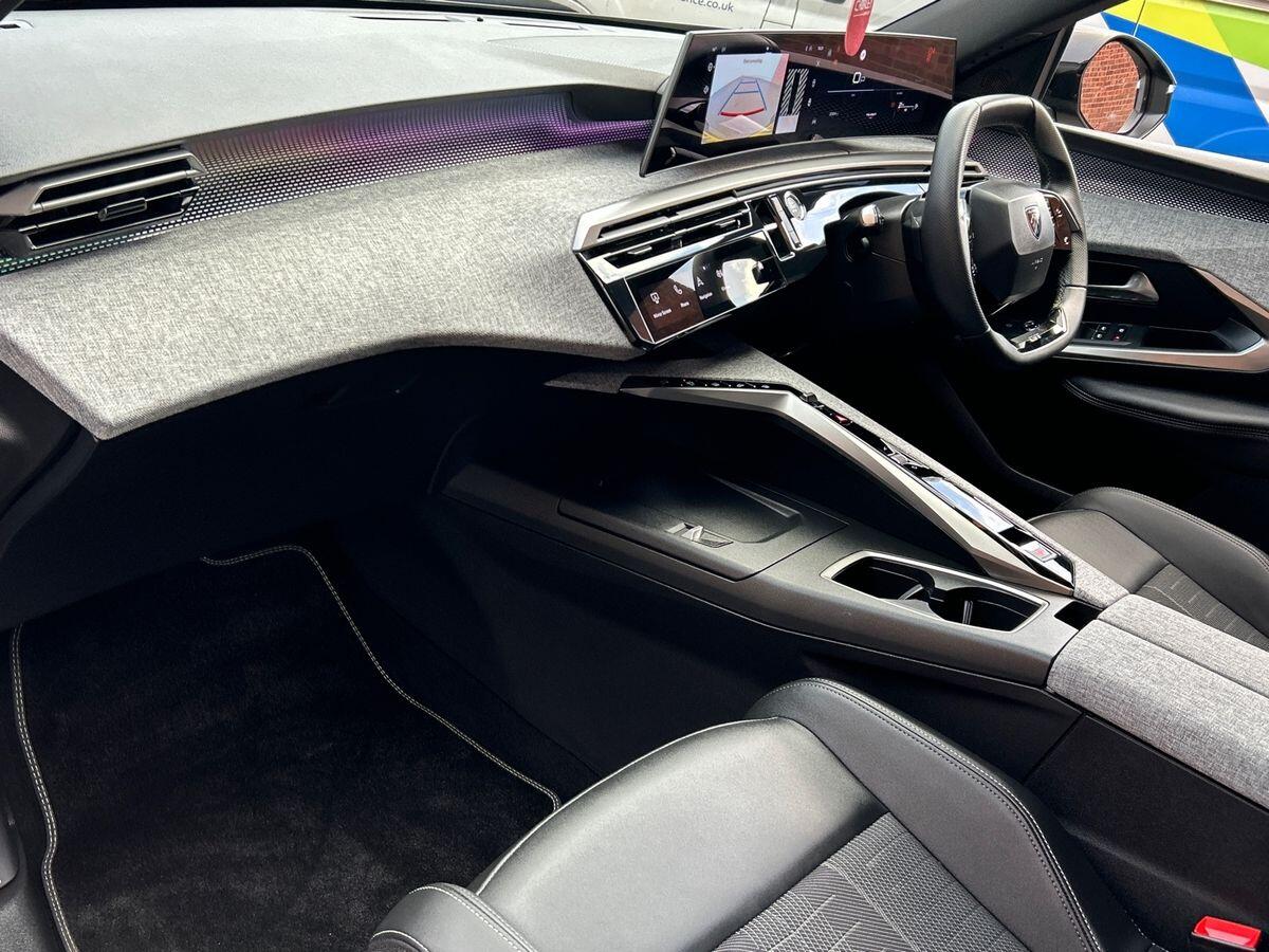 Used Peugeot 5008 2025 for sale - 76595838: Photo 2