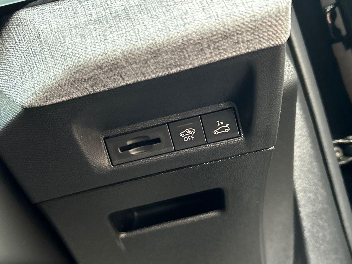 Used Peugeot 5008 2025 for sale - 76595838: Photo 24