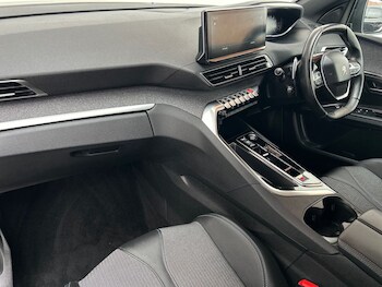 Used Peugeot 3008 2023 for sale - 78409830: Photo