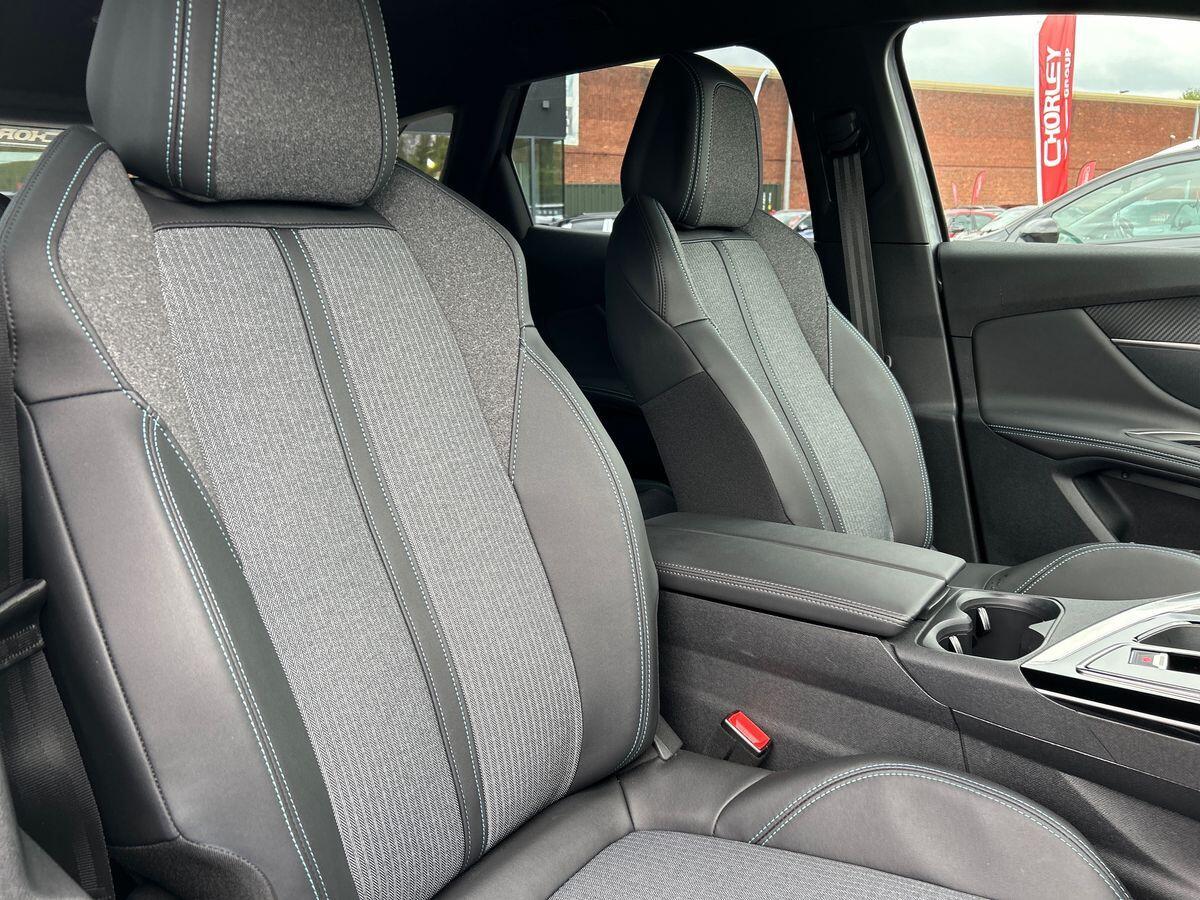 Used Peugeot 3008 2025 for sale - 76576285: Photo 15