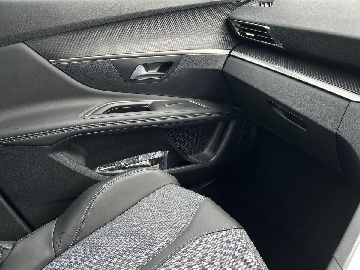 Used Peugeot 3008 2025 for sale - 76576285: Photo 37