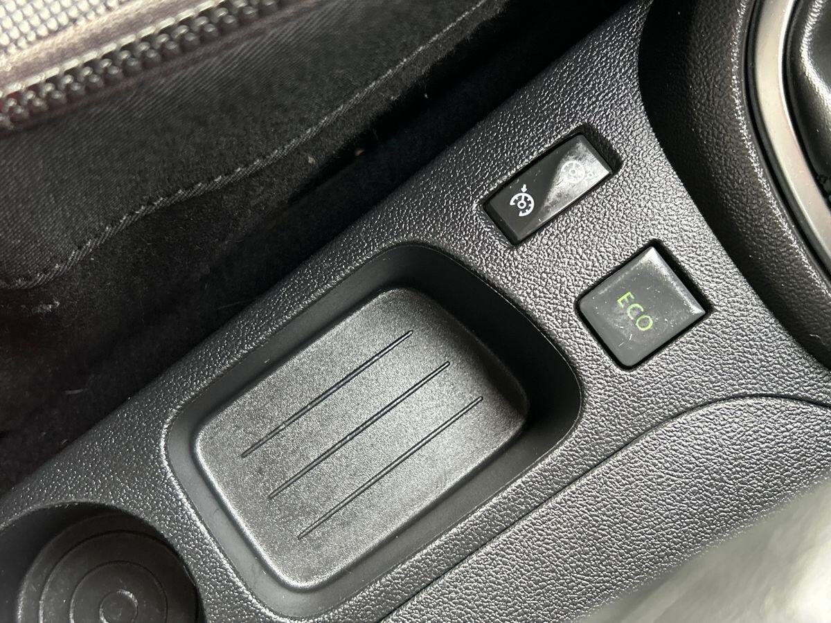 Used Renault Captur 2018 for sale - 76385458: Photo 24