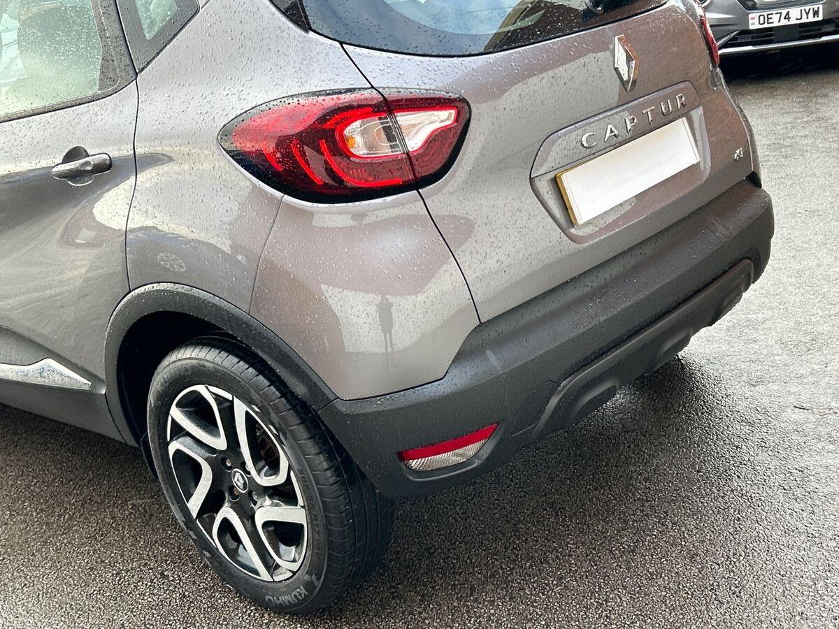 Used Renault Captur 2018 for sale - 76385458: Photo 39