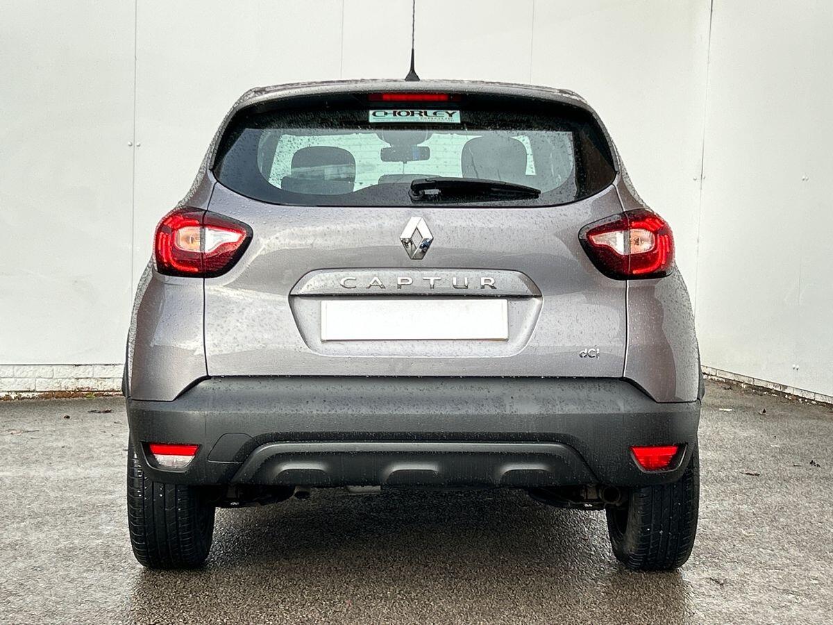 Used Renault Captur 2018 for sale - 76385458: Photo 5