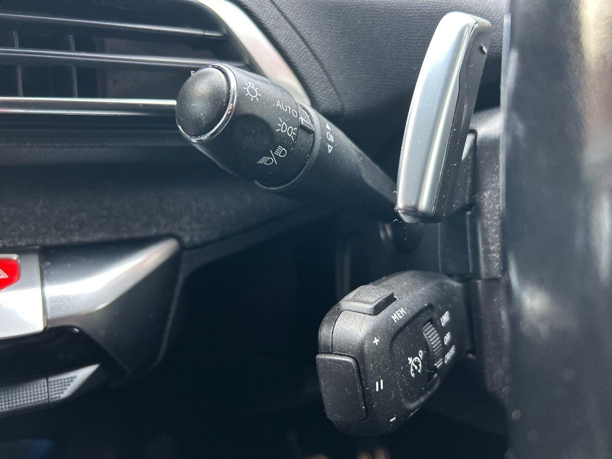 Used Peugeot 5008 2023 for sale - 77666358: Photo 30