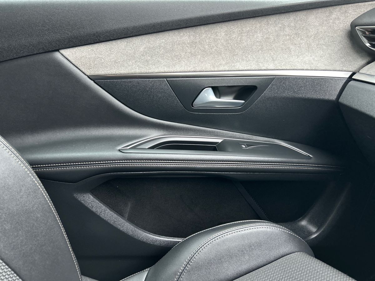 Used Peugeot 3008 2023 for sale - 76481034: Photo 33