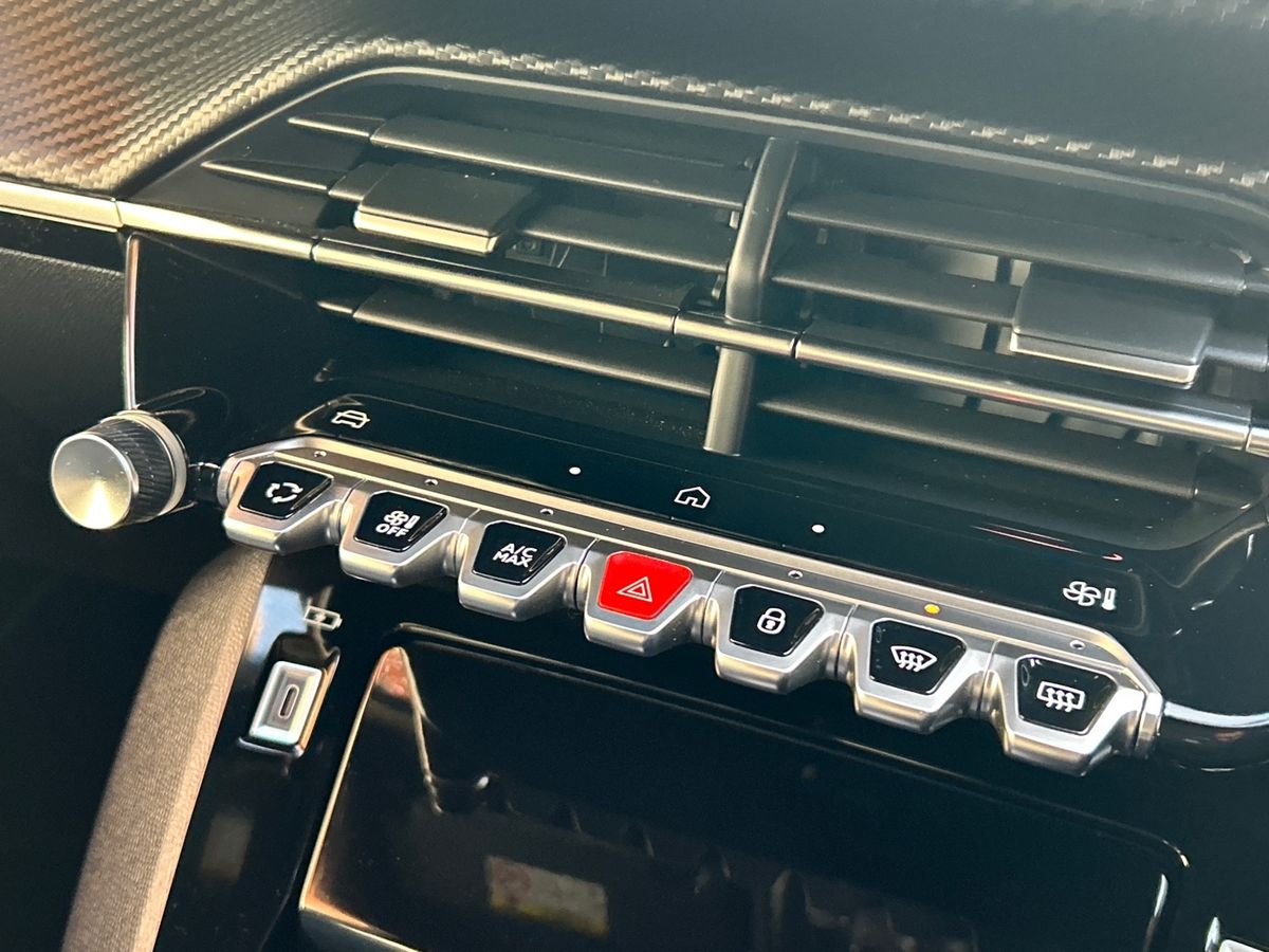 Used Peugeot 2008 2025 for sale - 77313063: Photo 27