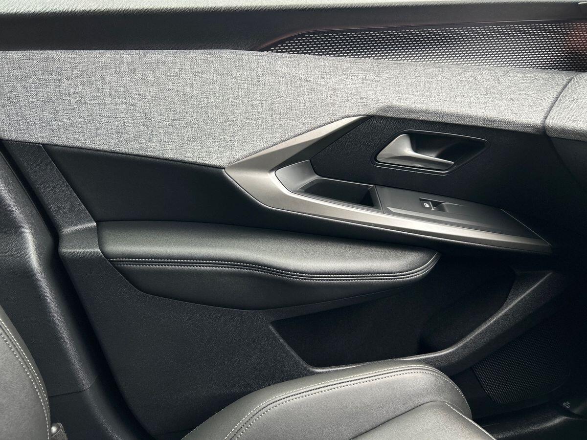 Used Peugeot 5008 2025 for sale - 76509023: Photo 35