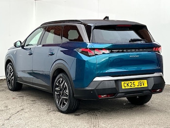 Used Peugeot 5008 2025 for sale - 76509023: Photo