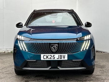 Used Peugeot 5008 2025 for sale - 76509023: Photo