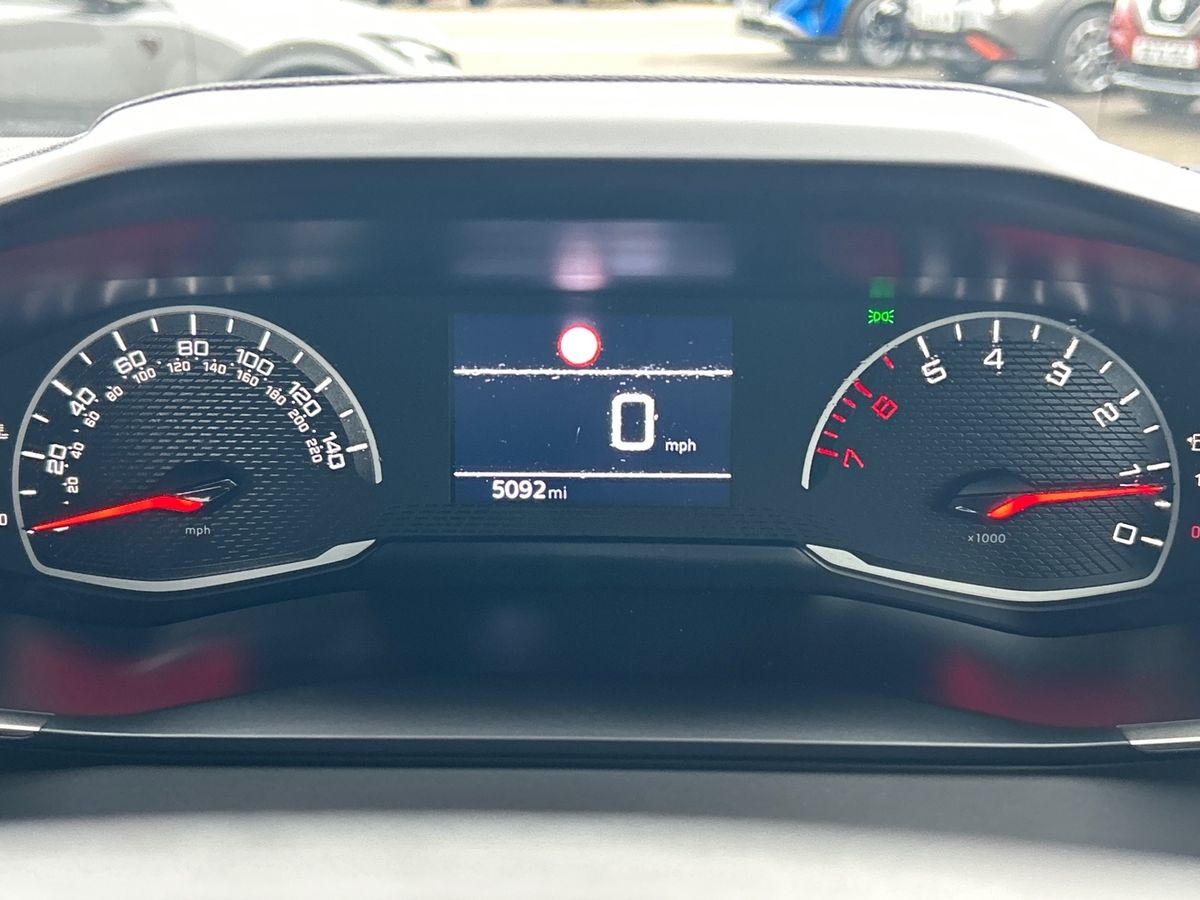 Used Peugeot 2008 2024 for sale - 77615882: Photo 15