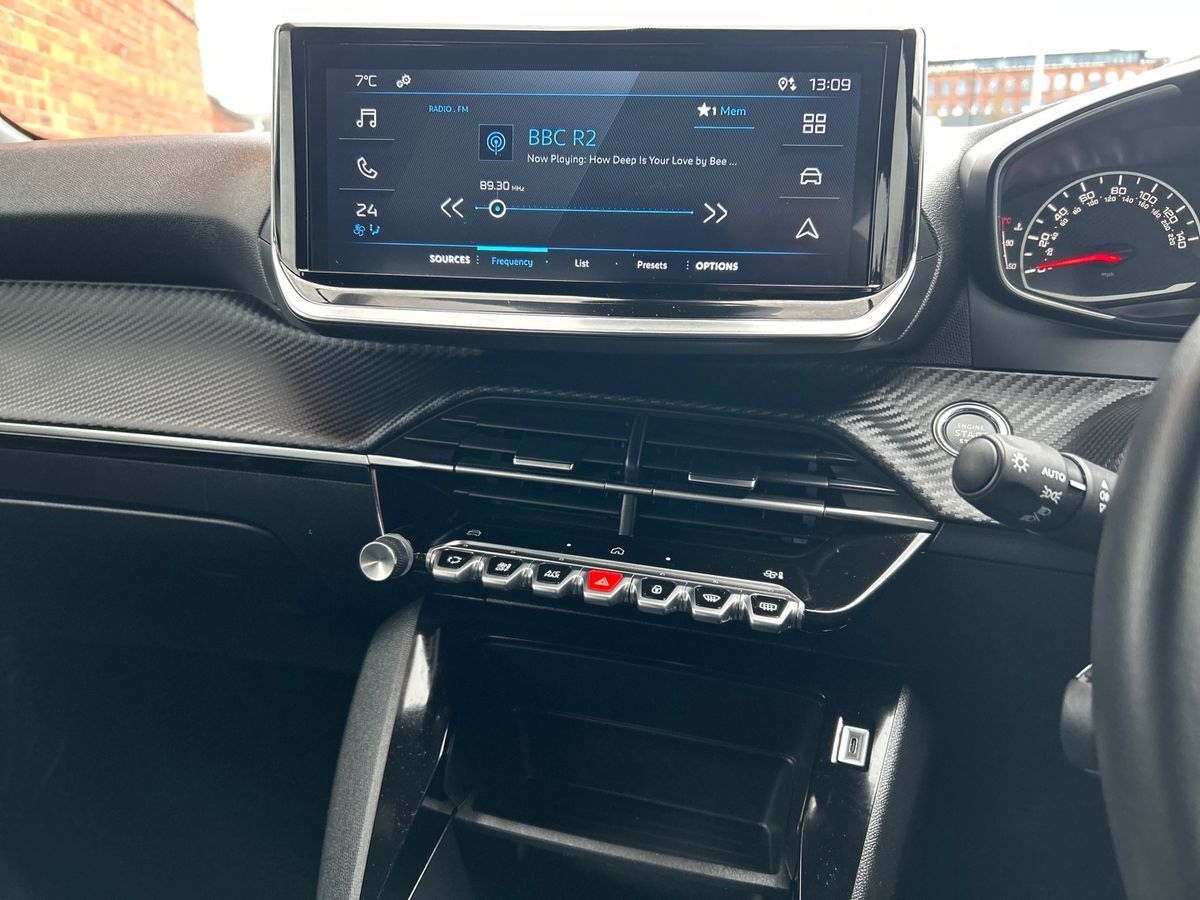 Used Peugeot 2008 2024 for sale - 77615882: Photo 9