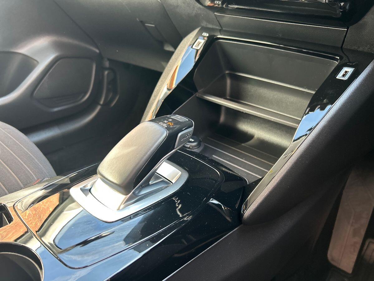 Used Peugeot E-208 2022 for sale - 77961472: Photo 36