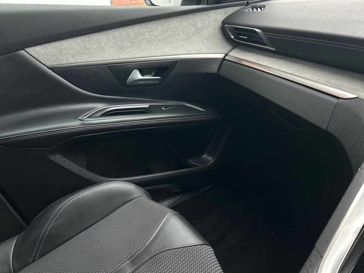 Used Peugeot 5008 2023 for sale - 77615871: Photo 41