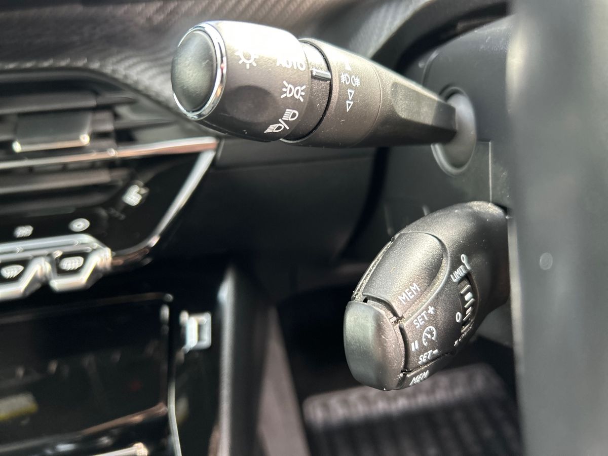 Used Peugeot 2008 2021 for sale - 78001686: Photo 29