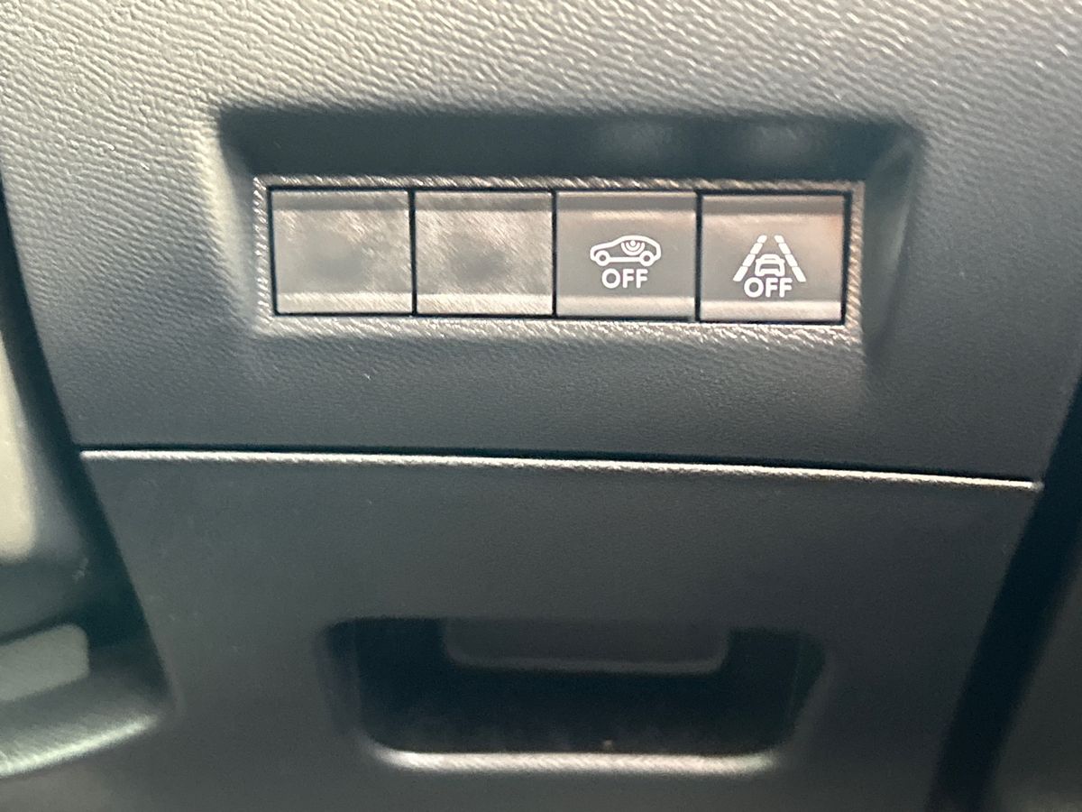 Used Peugeot 2008 2021 for sale - 78001686: Photo 43