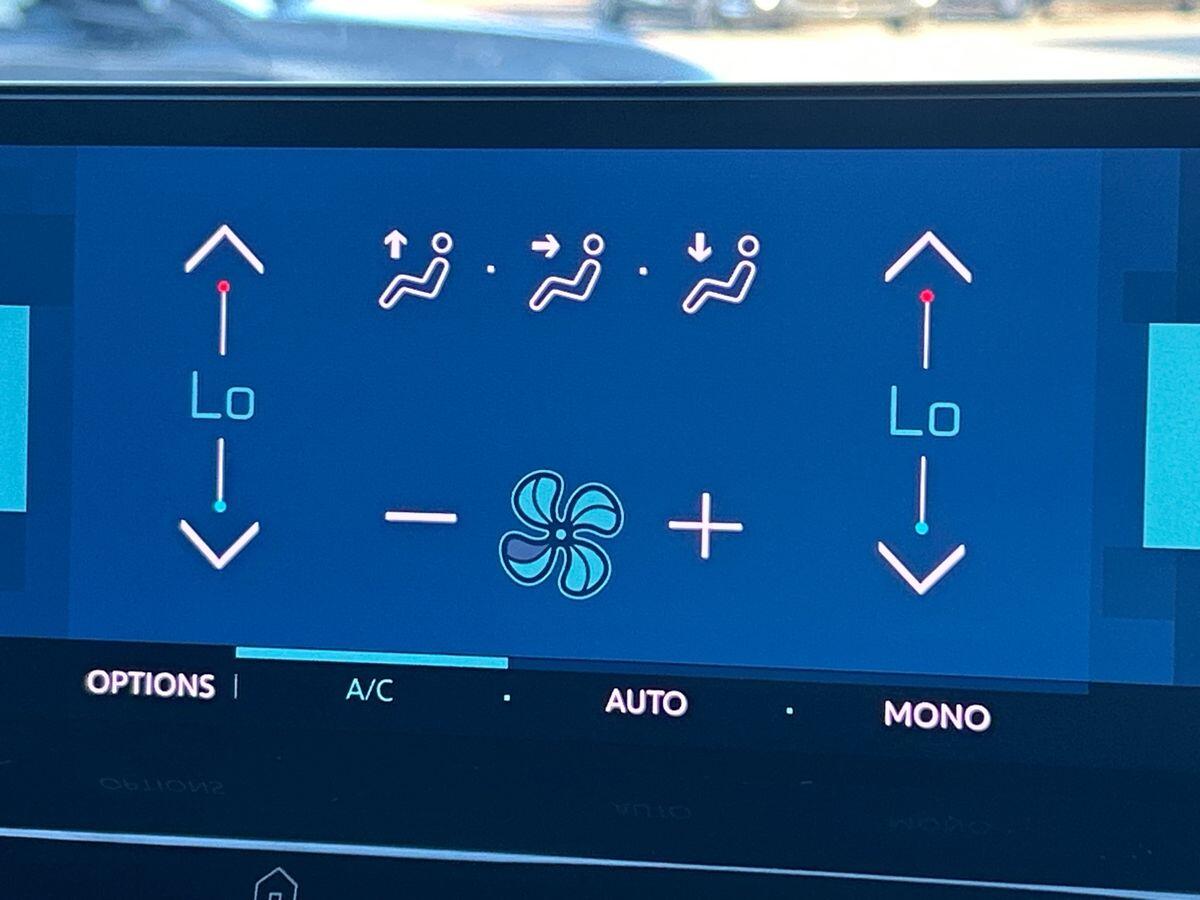 Used Citroen e-C4 2021 for sale - 77742188: Photo 33